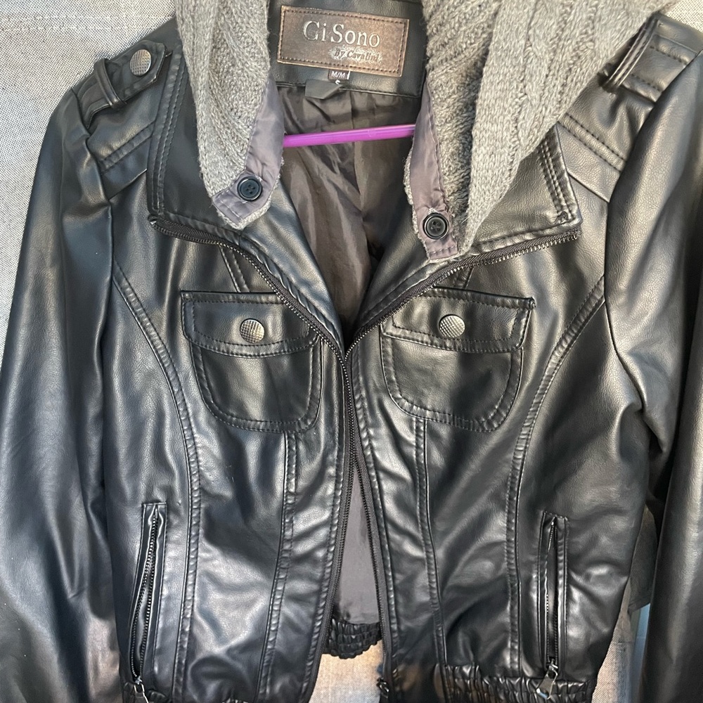 Leather jacket - Picture 2 of 2